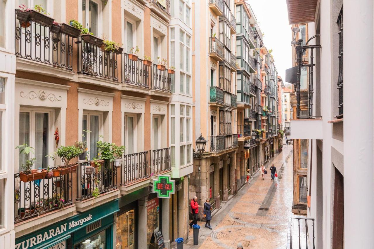 Beautiful Old Town By Next Stop Bilbao Exterior foto