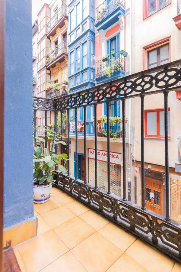 Beautiful Old Town By Next Stop Bilbao Exterior foto